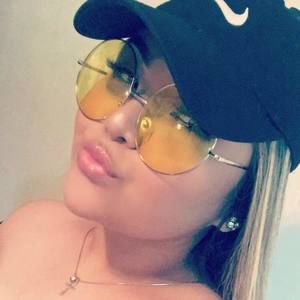 Meet your Posher, Lesley